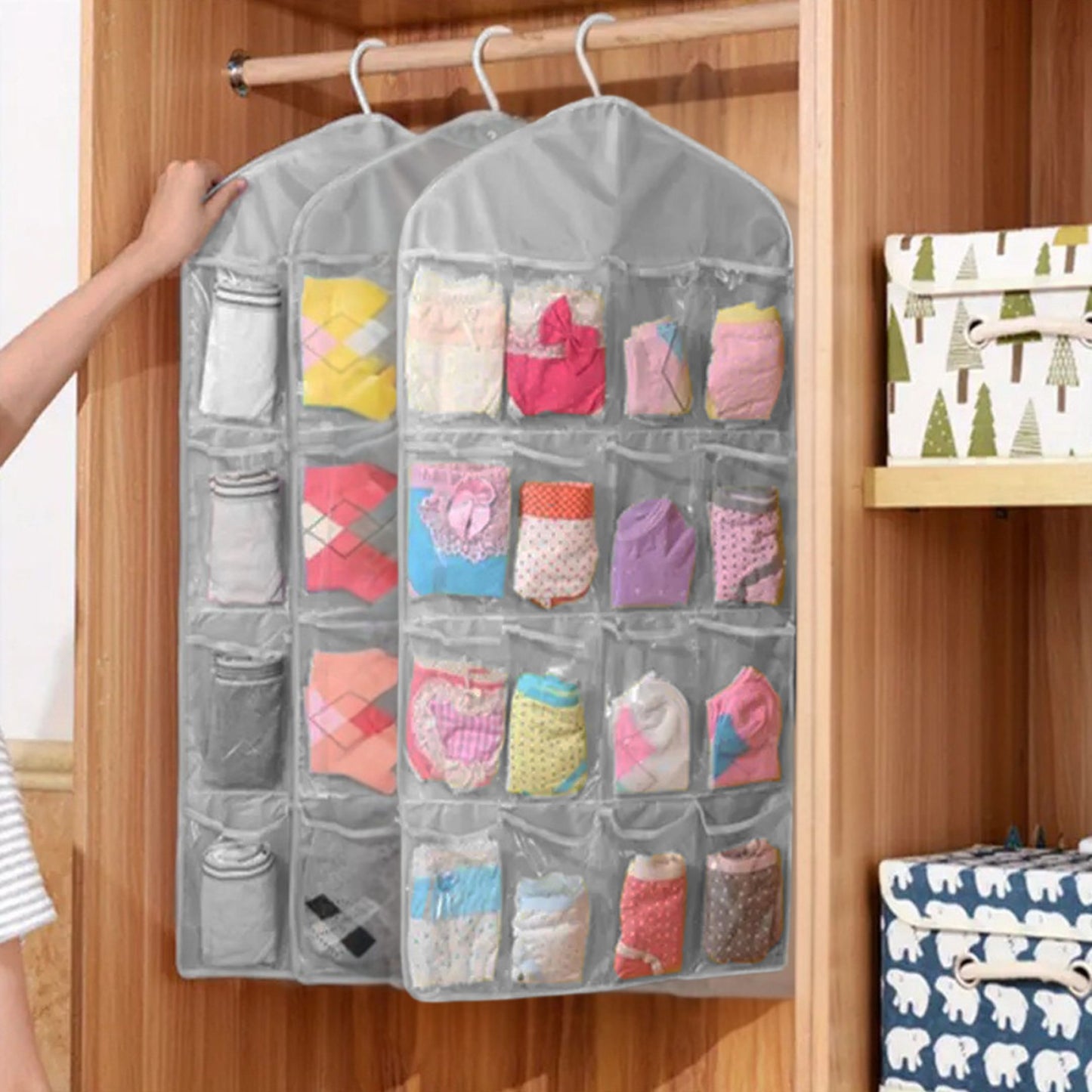 closet hanging organizer
