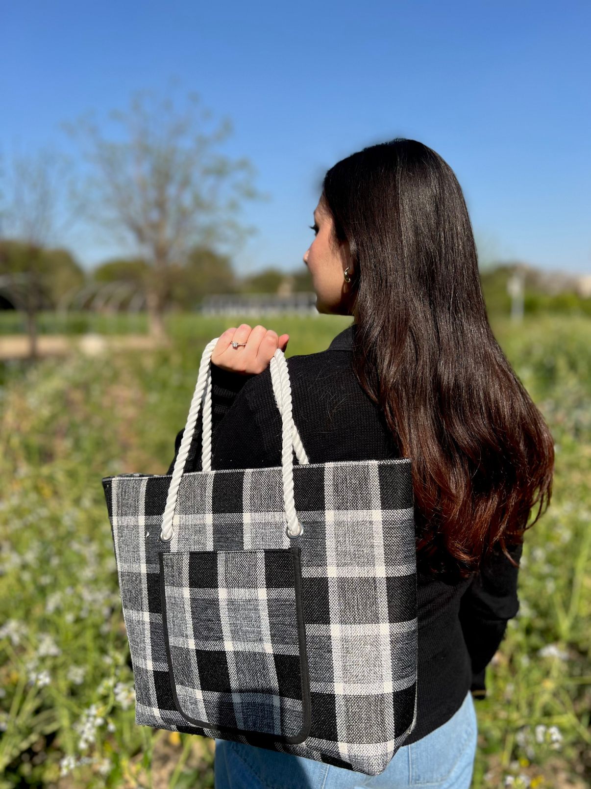 Dofre Cleo Jute Handbag - Black and White